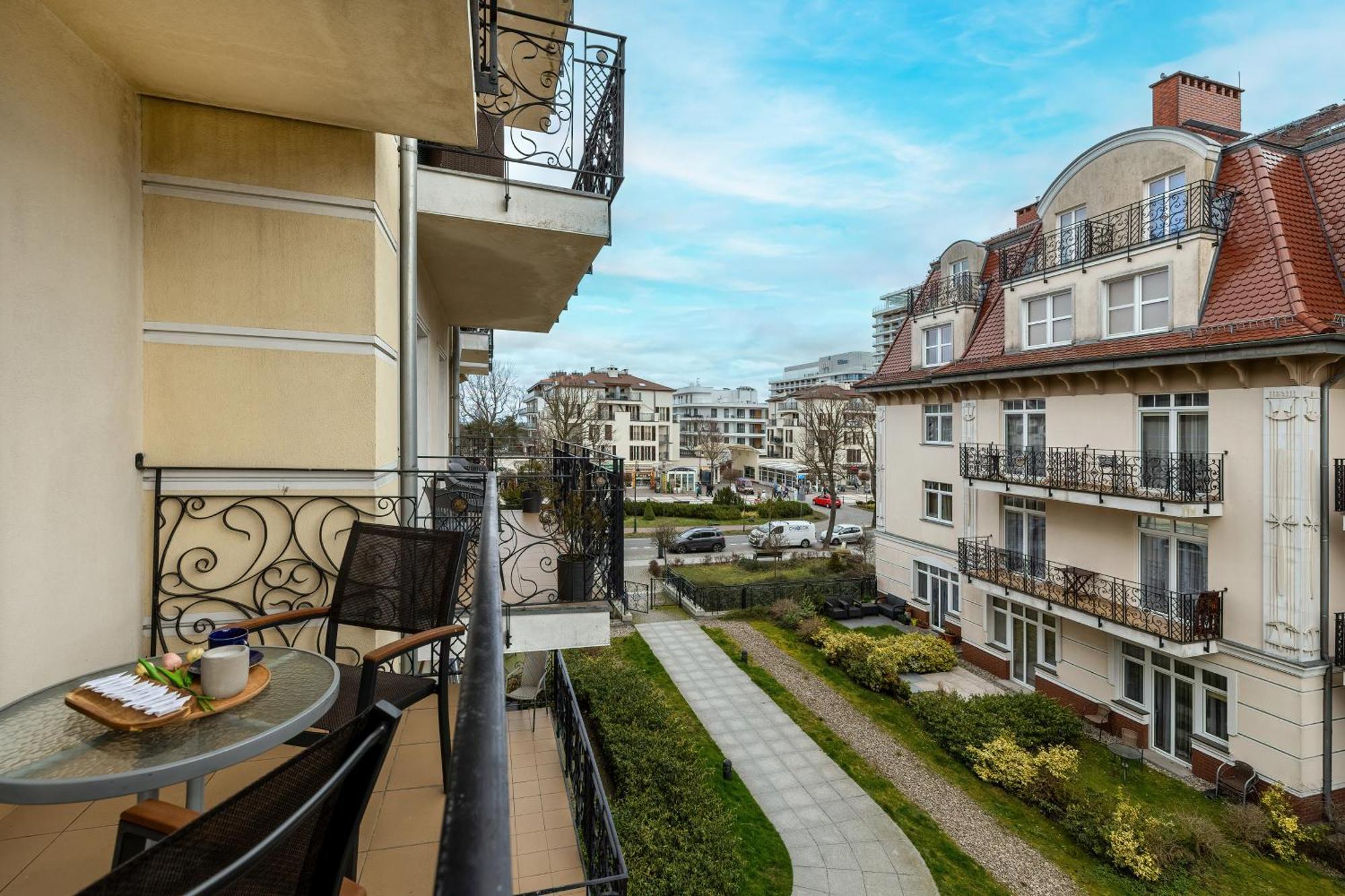 Apartamenty Trzy Korony By Noclegi Renters Świnoujście Buitenkant foto