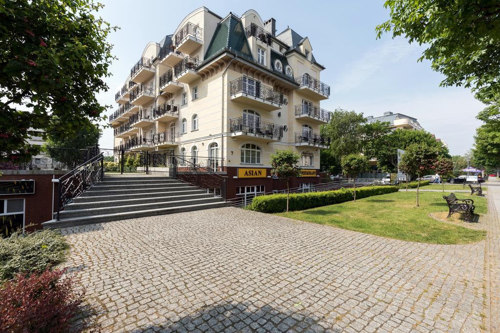 Apartamenty Trzy Korony By Noclegi Renters Świnoujście Buitenkant foto